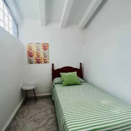 Holiday home Maria, Aire, Barbacoa Jardin Privado, Parquing Salou